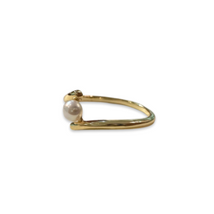 Pearlea Ring