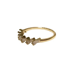 Noelia Baguette Slant Ring